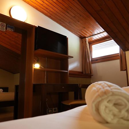 Hotel Davost Форни-ди-Сопра Экстерьер фото