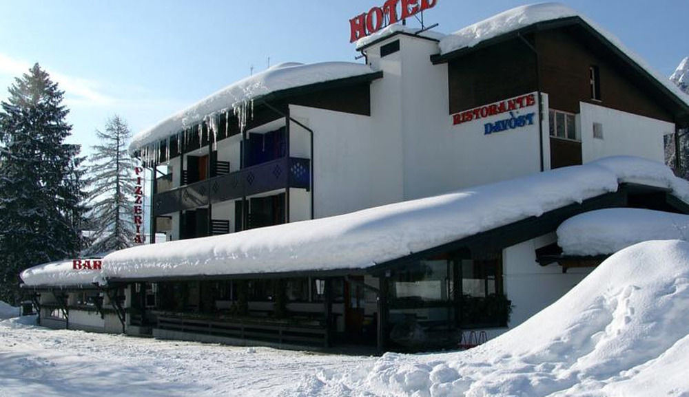 Hotel Davost Форни-ди-Сопра Экстерьер фото